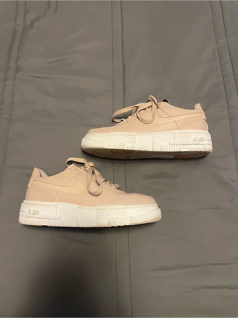 Nike Women's Air Force 1 Pixel Sneakers